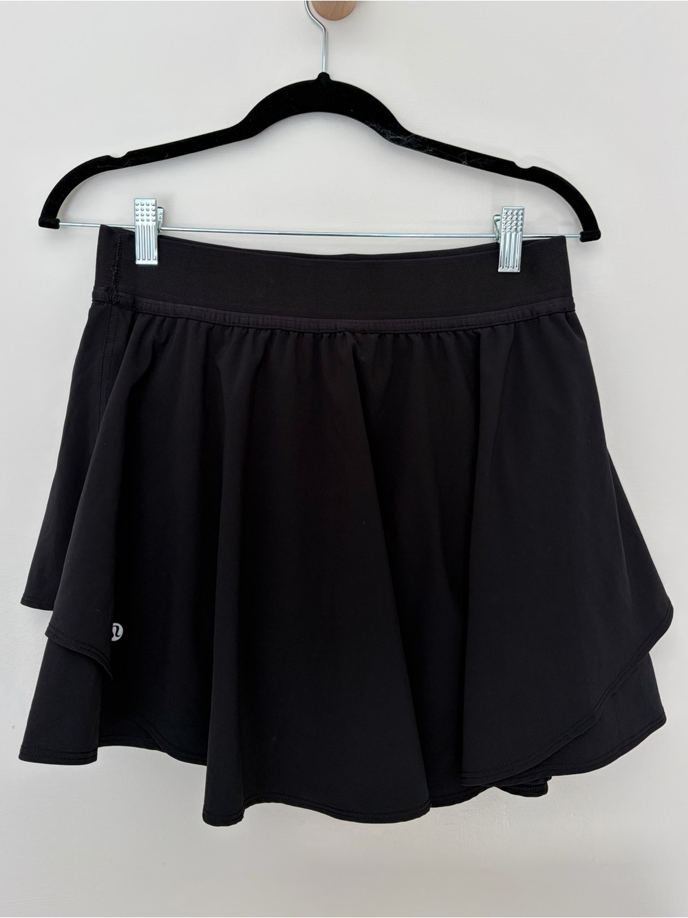 Lululemon Court Rival High Rise Skirt Size 8